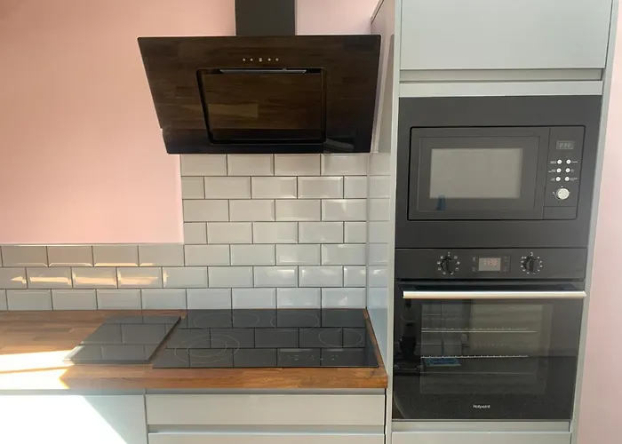 Lägenhet Cosy 2 Bed In *