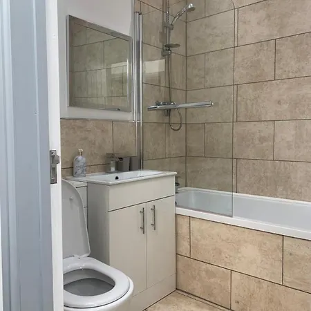 Apartament Cosy 2 Bed In